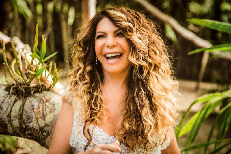 Elba Ramalho com ‘Sabor de São João’