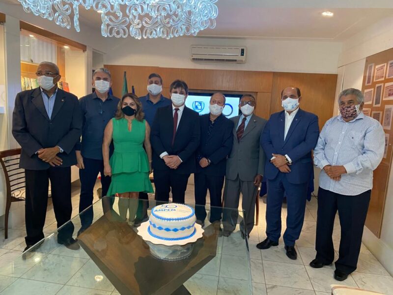 AMPEM celebra 50 anos