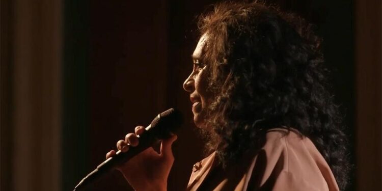 Coluna Vanessa Serra