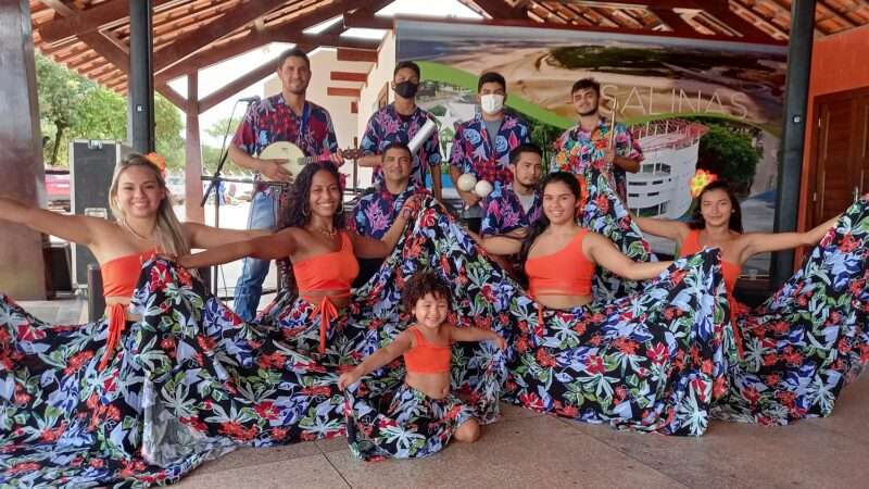 O Grupo Raízes Coremar mostrou toda beleza da dança e do ritmo contagiante do Carimbó paraense - Foto: Gutemberg Bogéa