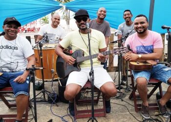 Samba do Arvoredo no Blue Tree