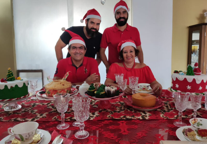 Dr. Luiz Thadeu e Família – Foto: Divulgação