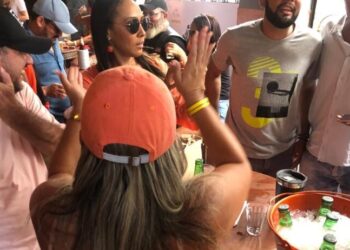 Bloco do Butikin resgata carnaval em festa com número limitado de convidados