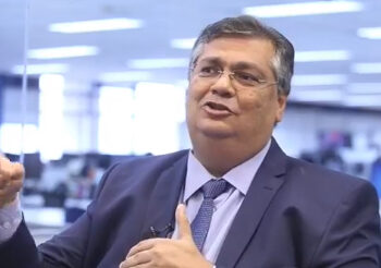 Sarney, na posse de Bolsonaro, em 1.º1.2019, tem prestígio com Dino e o reitor Natalino a fim de que haja o Memorial do Sioge, ali, na esperança de ex-funcionários do que foi um importante órgão – Foto: Reprodução