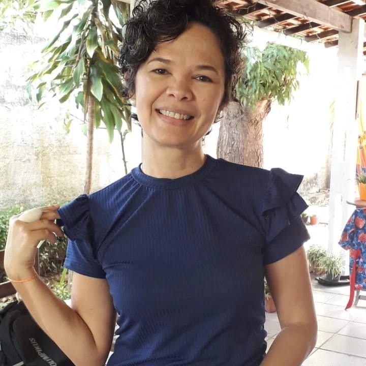 Jornalista e escritora Andréa Oliveira – Foto: Divulgação