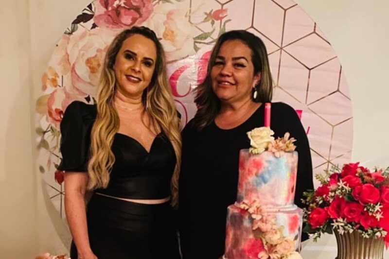 Com a amiga e empresária Juliana Castro Lima – Foto: Divulgação