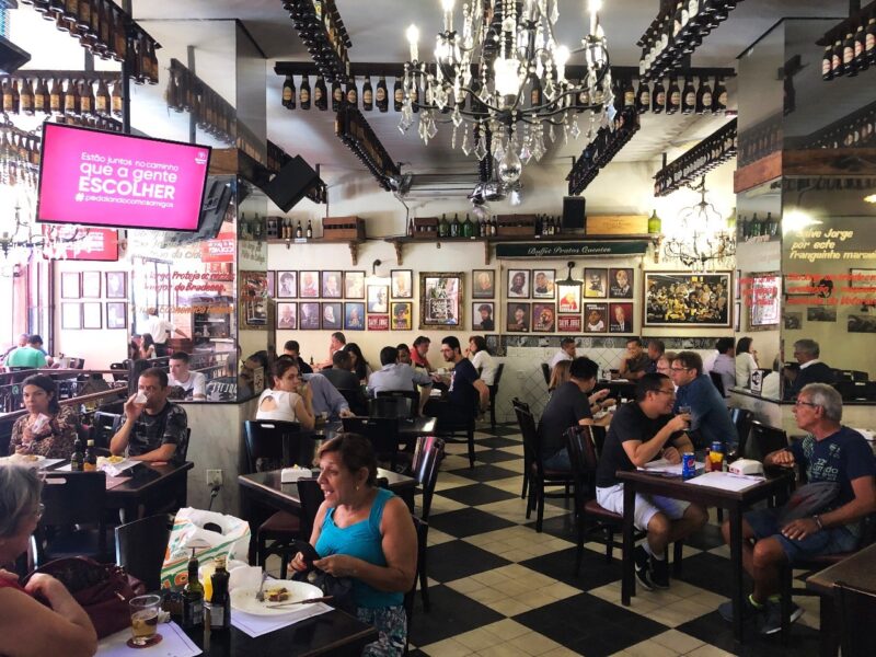 Uma decoração rica em detalhes que contam a trajetória histórica de São Paulo - Foto: Divulgação