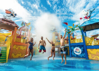 O complexo turístico Beach Park é uma das opções de lazer mais procuradas pelos viajantes no país inteiro - Foto: Divulgação