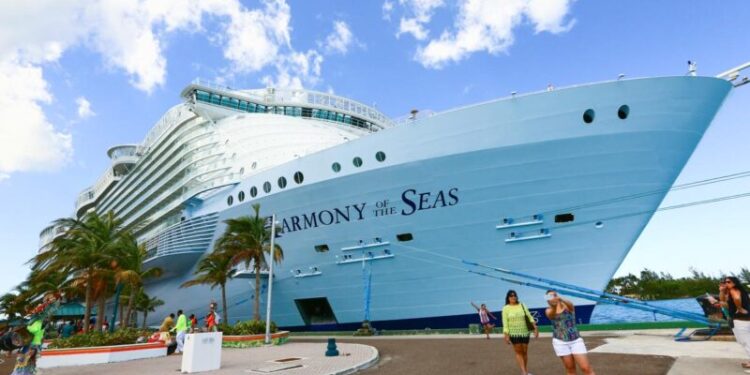 A Royal Caribbean International foi fundada em 1969 e desde então se destaca por ter alguns dos maiores navios do mundo – Foto: Divulgação