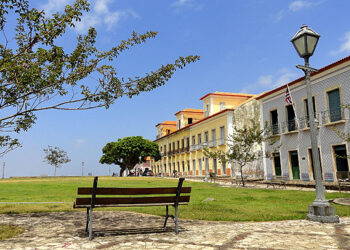 Projeto artístico e literário no Museu Histórico de Alcântara