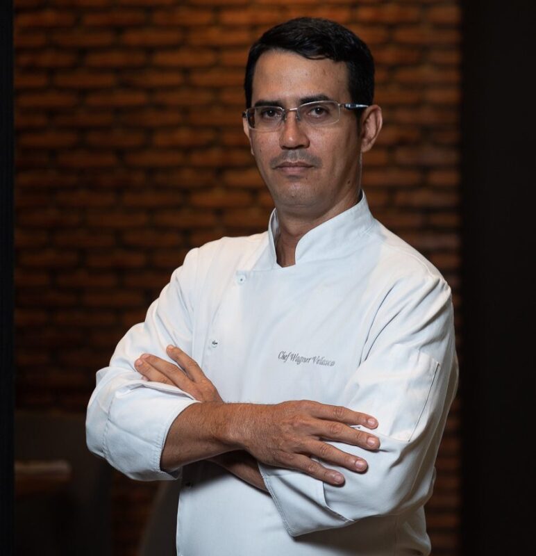 Novo chef do Vila Aty é especialista em cozinha contemporânea, com mais de 20 anos de experiência no segmento – Foto: Clayton Farias