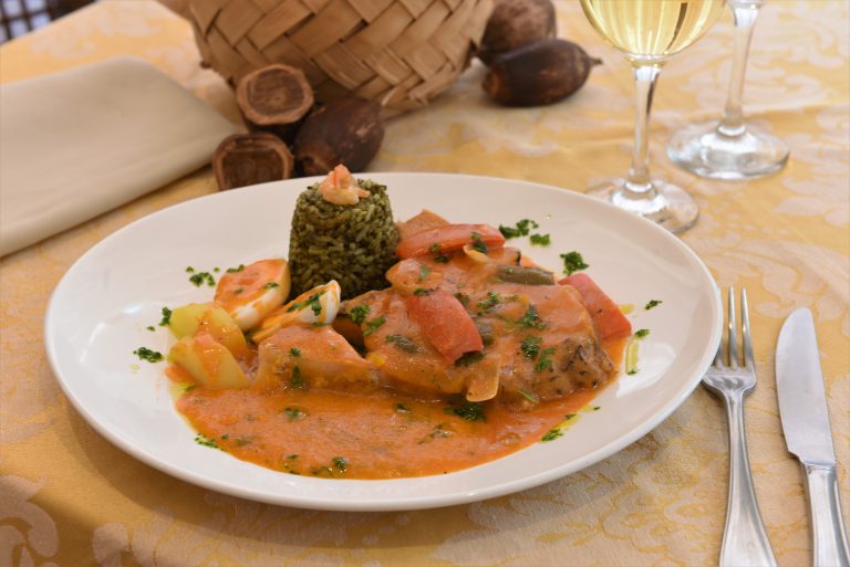 A tradicional peixada maranhense com azeite de coco babaçu - Foto: Ascom/Senac