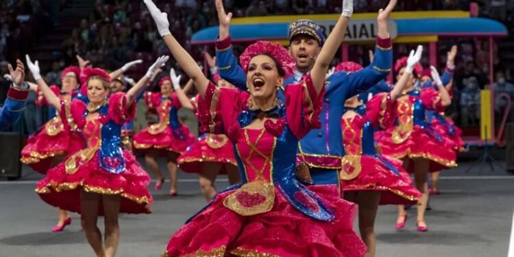 Está aberta a temporada das "Festas de Lisboa", promovendo a interação entre gêneros artísticos distintos, sem esquecer as tradições - Foto: Divulgação