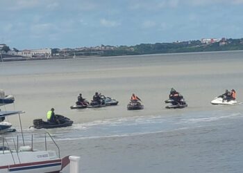 Uma aventura no mar começando pela Ilha do Amor - Foto: Italo José