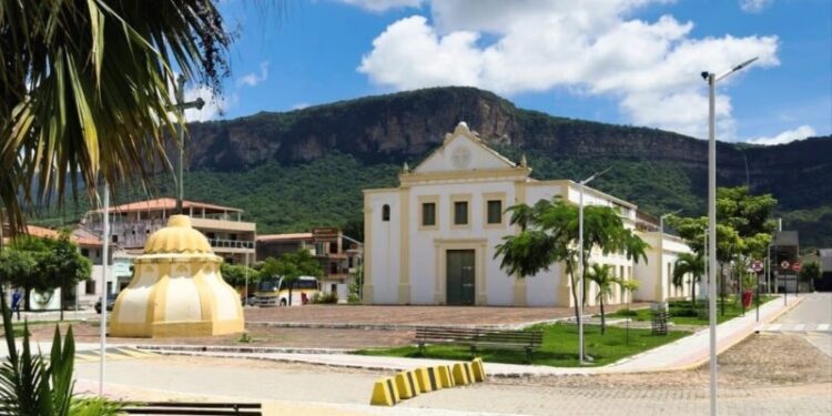 Largo da histórica igrejinha do município de Ipu no Ceará - Foto: Divulgação