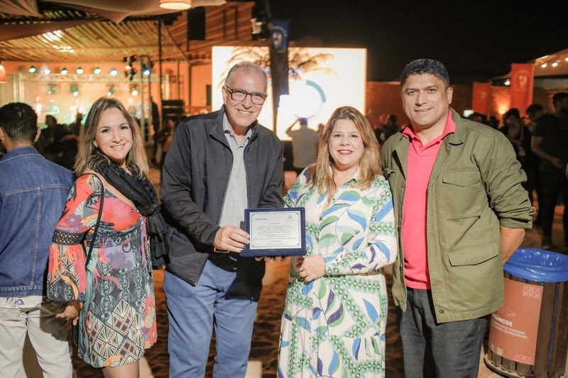 Léssia Cabral, representante da Rede Vila Galé; Carlos Eduardo Pereira, Diretor Executivo da Bancorbrás Turismo; Adriana Borges, representante da Rede Vila Galé; e Edmilson Castro, Gerente Executivo Meios de Hospedagem – Foto: Cássio Regal