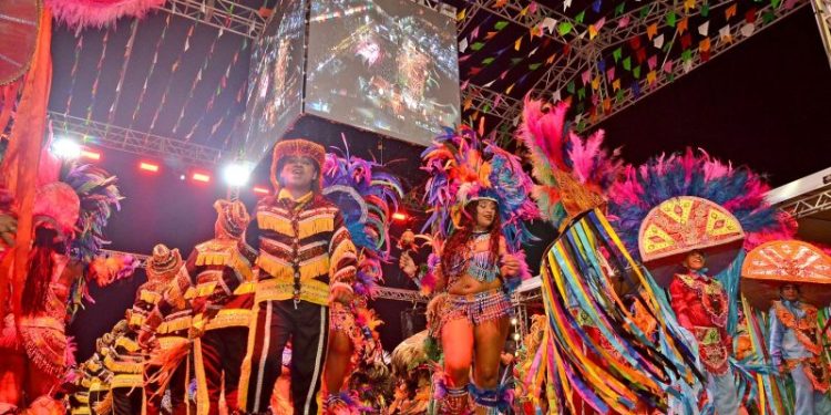 A riqueza do folclore maranhense atraí visitantes e aumenta o fluxo turístico na capital – Foto: Maurício Alexandre