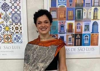 “Histérica reúne poesias de uma mulher em meio a dores, em uma sociedade que naturaliza diversas violências de gênero”, define Debora Reis – Foto: Divulgação