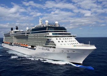 Atravessando o Oceano Atlântico em uma oportunidade única para quem busca um estilo de férias que combina relaxamento, entretenimento e experiências - Foto: Divulgação