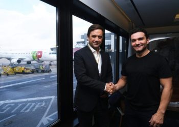 Celso Sabino e Luís Rodrigues durante encontro – Foto: Roberto Castro