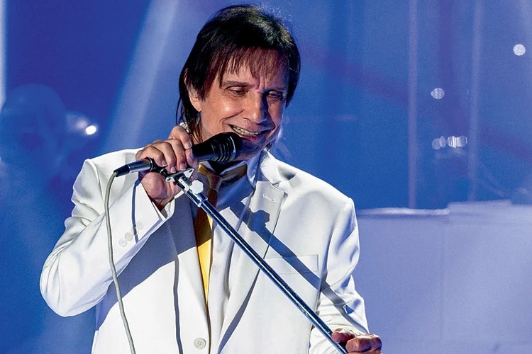 O rei Roberto Carlos vai matar a saudades de seus fãs em São Luís com um show no dia 19, no Espaço Reserva Shopping da Ilha - Foto: Caio Girardi