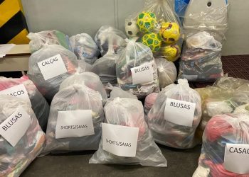 Moradores do Morro Santa Marta, por meio da Escola de Artes do Spanta, na capital fluminenses, e integrantes do Lar de São José, na capital federal, ambas as instituições apoiadas pela rede hoteleira - Foto: Divulgação