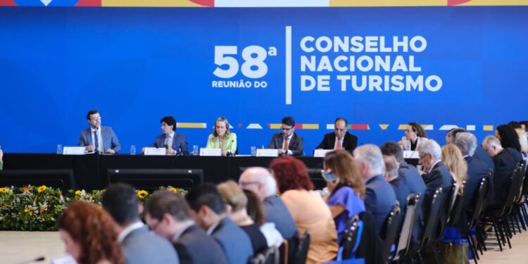 O Conselho Nacional de Turismo é um órgão, integrante da estrutura regimental do Ministério do Turismo. O CNT é composto por representantes de órgãos públicos do Poder Executivo Federal e da administração indireta e por entidades dos diversos segmentos relacionados à atividade turístico - Foto: Reprodução