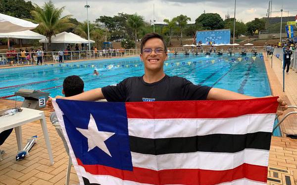 O nadador maranhense Davi Hermes se destacando na competição - Foto: Divulgação