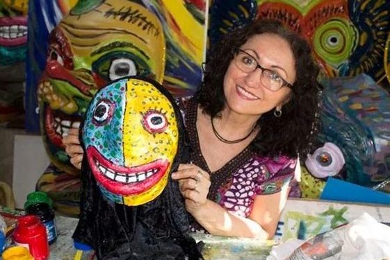 Marlene Barros ministra Oficina de Máscaras de Fofão