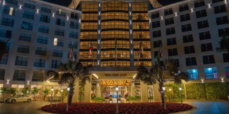 Toda sofisticação e imponência do Fazzenda Park Resort, em Gaspar, Santa Catarina - Foto: Divulgação