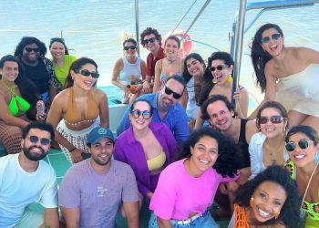 Confraternização na Ilha de Curupu