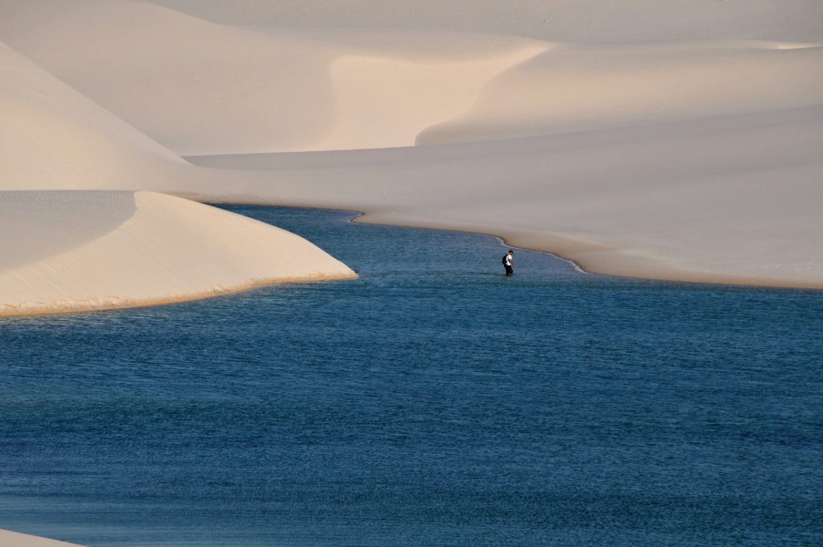O fascínio dos Lençóis Maranhenses, o mais bonito parque nacional brasileiro, um paraíso para quem cruza a Rota das Emoções – Foto: Meireles Jr.