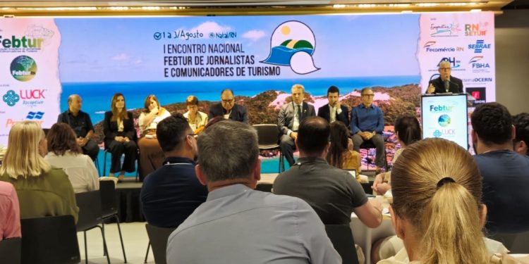 Registro da abertura do encontro no Hotel Escola Barreira Roxa, do Senac – Foto: João Ramid