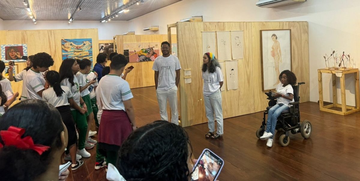 Estudantes são guiados por monitores da Ufma e Iema – Foto: Divulgação