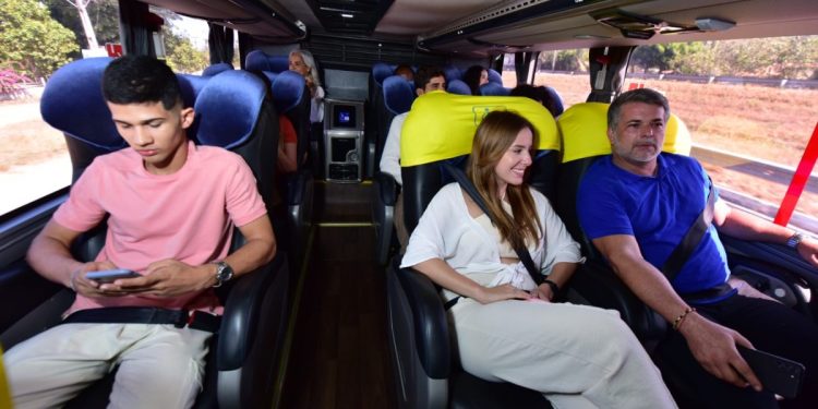 O aumento da frota atende a demanda para os passageiros que irão se deslocar neste final de semana para exercer sua cidadania ao votar nas eleições municipais - Foto: Divulgação