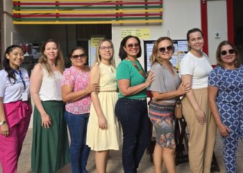 Na foto, servidores e juízas do Tribunal de Justiça do Maranhão, que fazem parte do Grupo Maria Firmina, conhecendo as raízes culturais da cidade - Foto: Divulgação