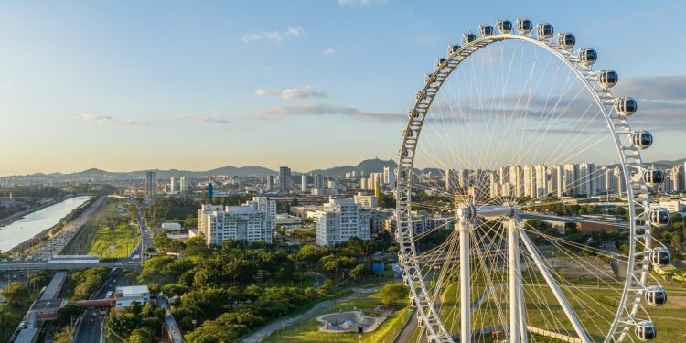Maior roda-gigante da América Latina foi um dos destaques na cerimônia que aconteceu nos Estados Unidos, em evento promovido pela Associação Brasileira de Parques e Atrações - Foto: Divulgação