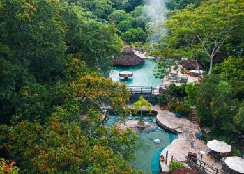 Uma plataforma de entretenimento detentora dos detentora dos destinos Hot Park e Rio Quente Resorts, em Goiás, e Costa do Sauípe, na Bahia - Foto: Divulgação