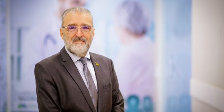 Plínio Tuzzolo – Diretor Geral do Hospital do Servidor Estadual (HSE – HSLZ) - Foto: Divulgação