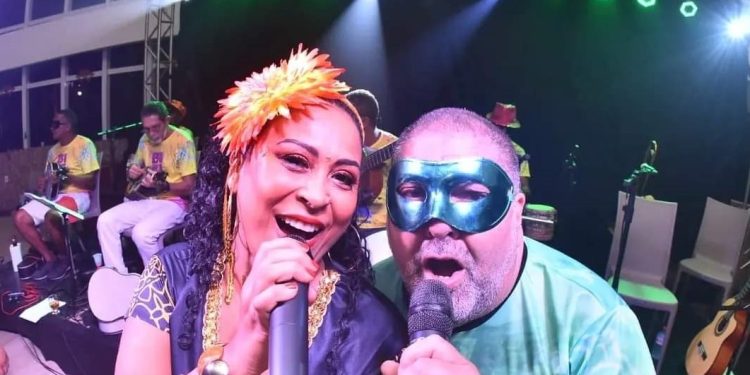 No ritmo da folia maranhense, a Bicicletinha mostra toda sua irreverência no Centro Histórico de São Luís - Foto: Divulgação