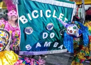 Brincadeira que comemora 15 anos no carnaval ludovicense prima pelo resgate das tradições culturais e musicais brasileiras - Foto: Divulgação