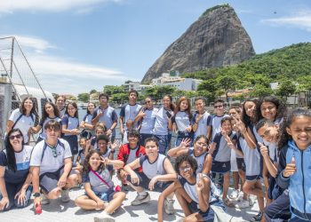 Um dos cartões postais do Rio de Janeiro, o Morro da Urca como cenário do Tour Pedagógico - Foto: Divulgação