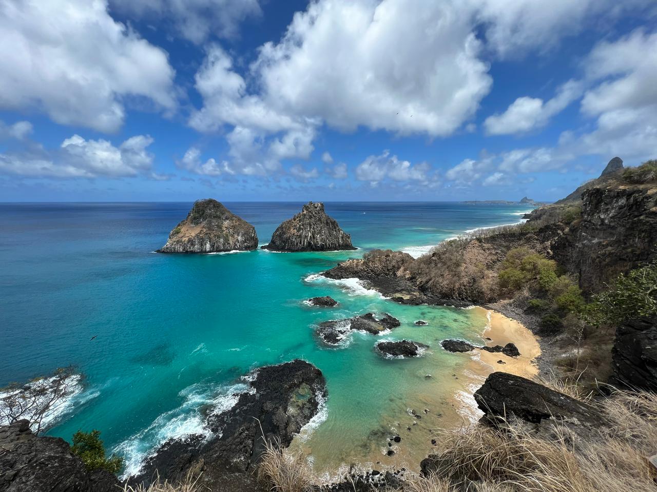 Por meio do projeto “Noronha Plástico Zero”, destino pernambucano disputa a categoria People’s Choice Award da Green Destinations Stories Awards, que tem como objetivo reconhecer as ações inovadoras no âmbito sustentável - Foto: Divulgação