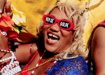 Bloco 100 Sigilo conquista público ludovicense com muitas fantasias e personagens da folia ludovicense – Foto: Alan Rodrigues