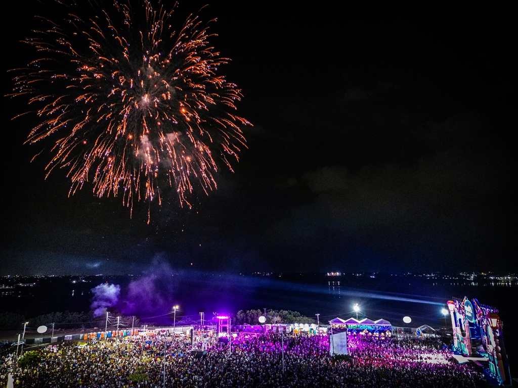 Festa da virada do ano leva população ao delírio no Centro Histórico – Foto: Divulgação