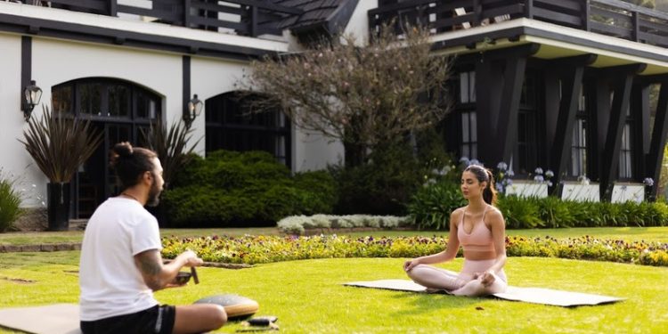 Descubra o equilíbrio perfeito entre luxo e lazer no mais jovem e sofisticado complexo hoteleiro da região - Foto: Divulgação