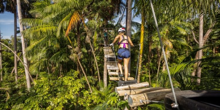 Trilhas em aventuras emocionantes no Valparaíso Adventure Park – Foto: Divulgação
