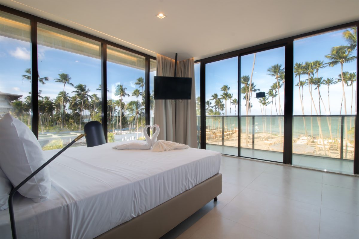 O quarto luxo com vista panorâmico do Maceió Mar Resort - Foto: Divulgação