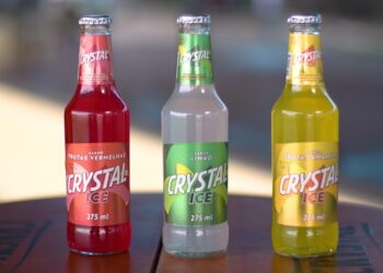 A refrescante Linha de RTDs (Ready to Drink) no sabores limão, frutas vermelhas e frutas amarelas, feita com saquê e vodka – Foto: Divulgação