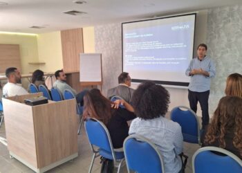 Presidente do Conselho Gestor do DTSA, Alain Baldacci, iniciando os trabalhos do workshop - Foto: Divulgação